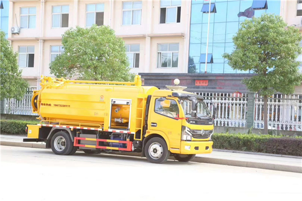 吸污OR清洗東風多利卡清洗吸污車評測