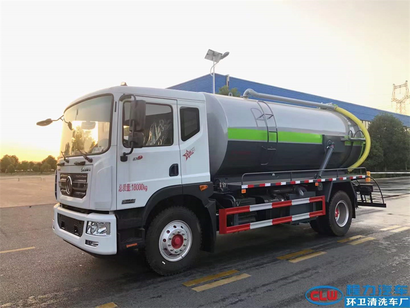 東風錦程V6前四后八污泥運輸車（吸污車）