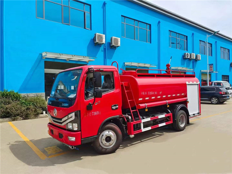 工礦企業鄉鎮應急小型消防灑水車